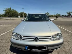 Silber Gebraucht 1998 VW Golf IV Kleinwagen | 1.800 € (Etwas zu teuer)