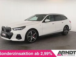 Alpinweiß Gebraucht 2025 BMW 540 Comfort Edition Kombi | 67.884 € (Superpreis)