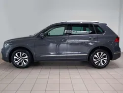 Grau Gebraucht 2022 VW Tiguan Active SUV | 29.980 € (Fairer Preis)