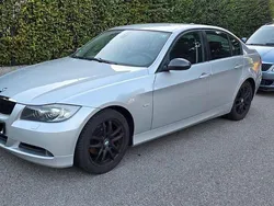Silber Gebraucht 2009 BMW 320 Sport Line Limousine | 5.700 € (Guter Preis)