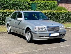 Grau Gebraucht 1998 Mercedes C180 Limousine | 1.200 €
