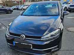 Schwarz Gebraucht 2017 VW Golf VII Comfortline Limousine | 14.500 € (Fairer Preis)