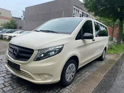 Beige Gebraucht 2020 Mercedes Vito Van / Kleinbus | 24.990 € (Etwas zu teuer)