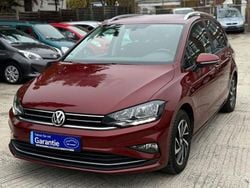 Rot Gebraucht 2019 VW Golf Sportsvan Van / Kleinbus | 12.400 € (Fairer Preis)