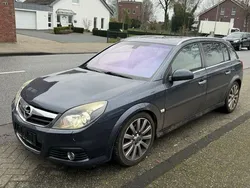 Grau Gebraucht 2008 Opel Signum Cosmo Kombi | 1.750 € (Fairer Preis)