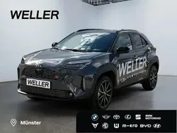 Ash (1m2)/ black (202) (grau) Gebraucht 2025 Toyota Yaris Cross Sport SUV | 34.980 € (Teuer)