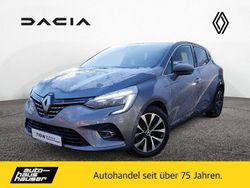 Grau Gebraucht 2023 Renault Clio V Techno Limousine | 18.250 € (Etwas zu teuer)