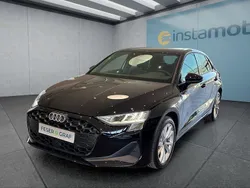 Schwarz Neu 2025 Audi A3 Sportback e-tron Limousine | 35.299 € (Superpreis)