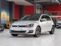 Silber Gebraucht 2015 VW Golf VII Comfortline Limousine | 9.480 € (Fairer Preis)