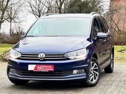 Blau Gebraucht 2017 VW Touran Sound Van / Kleinbus | 18.499 € (Guter Preis)
