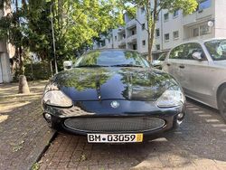 Schwarz Gebraucht 1999 Jaguar XK8 Cabrio | 12.990 €