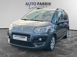 Grau Gebraucht 2009 Citroën C3 Picasso Tendance Van / Kleinbus | 4.890 € (Teuer)
