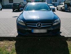 Grau Gebraucht 2016 Mercedes C220 Kombi | 17.500 € (Fairer Preis)