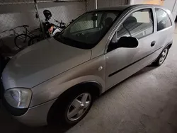 Silber Gebraucht 2001 Opel Corsa Kleinwagen | 600 € (Superpreis)