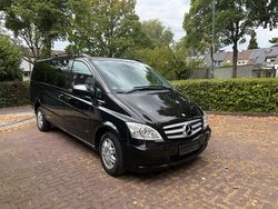 Schwarz Gebraucht 2011 Mercedes Viano Edition Van / Kleinbus | 12.200 € (Fairer Preis)