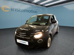Schwarz Gebraucht 2022 Fiat 500e Kleinwagen | 15.399 € (Fairer Preis)