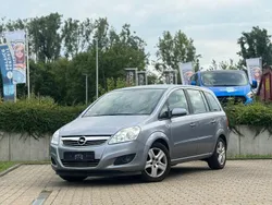 Silber Gebraucht 2008 Opel Zafira Edition Van / Kleinbus | 7.499 € (Teuer)