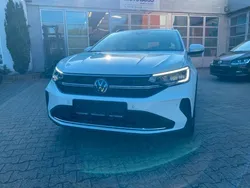 Weiß Gebraucht 2023 VW Taigo Life SUV | 17.500 € (Etwas zu teuer)