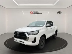 Weiss Neu 2024 Toyota HiLux Comfort Abholung | 42.490 € (Guter Preis)