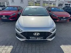 Shimmer silver Neu 2025 Hyundai i30 Advantage Limousine | 24.990 € (Fairer Preis)