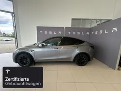 Quicksilver Gebraucht 2024 Tesla Model Y Long Range SUV | 44.600 € (Teuer)