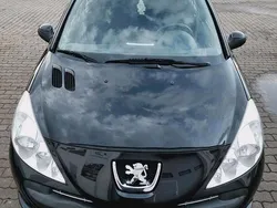 Schwarz Gebraucht 2009 Peugeot 206+ Kleinwagen | 2.300 € (Fairer Preis)