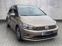 Gold Gebraucht 2017 VW Golf Sound Limousine | 12.490 € (Guter Preis)