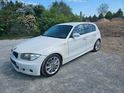 Weiß Gebraucht 2009 BMW 116 Kleinwagen | 3.000 €