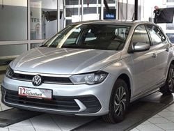 Silber Gebraucht 2024 VW Polo Life Kleinwagen | 19.333 € (Fairer Preis)