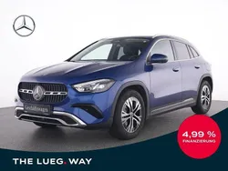 Blau metalliclack spektralblau Gebraucht 2024 Mercedes GLA180 Progressive SUV | 36.385 € (Fairer Preis)