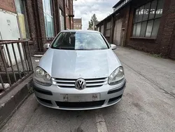 Silber Gebraucht 2004 VW Golf V Trendline Limousine | 2.000 € (Fairer Preis)