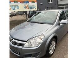 Lichtsilber/silver lightning Gebraucht 2010 Opel Astra Edition Kombi | 2.650 € (Guter Preis)