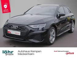 Mythosschwarz metallic Gebraucht 2024 Audi A3 Sportback e-tron S-Line Limousine | 36.990 € (Teuer)