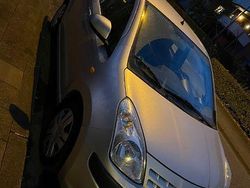 Silber Gebraucht 2010 Nissan Pixo Acenta Kleinwagen | 3.650 € (Etwas zu teuer)