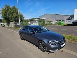 Silber Gebraucht 2019 Mercedes E220 Avantgarde Limousine | 29.500 € (Superpreis)