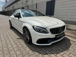 Diamantweiss metalliclack Gebraucht 2018 Mercedes C63 AMG AMG Coupé | 45.950 € (Superpreis)