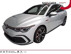 Reflexsilber metallic Gebraucht 2024 VW Golf GTI Limousine | 32.440 € (Teuer)