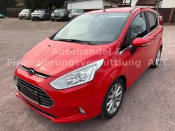 Rot Gebraucht 2016 Ford B-MAX Titanium Van / Kleinbus | 11.499 € (Fairer Preis)