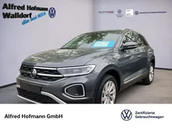 Grau Gebraucht 2024 VW T-Roc Style SUV | 33.204 € (Fairer Preis)