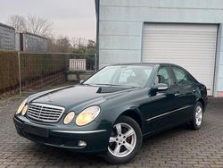 Grün Gebraucht 2005 Mercedes E200 Elegance Limousine | 4.749 € (Guter Preis)