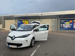 Weiß Gebraucht 2013 Renault Zoe Kleinwagen | 5.899 €