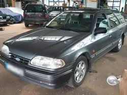Blau Gebraucht 1992 Ford Scorpio Kombi | 4.999 €