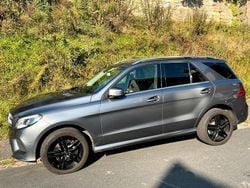 Grün Gebraucht 2017 Mercedes GLE250 AMG SUV | 28.000 € (Guter Preis)