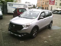 Platingrau Gebraucht 2016 Dacia Lodgy Stepway Van / Kleinbus | 8.950 € (Fairer Preis)