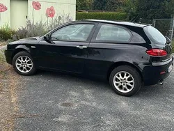 Schwarz Gebraucht 2005 Alfa Romeo 147 Distinctive Kleinwagen | 1.999 € (Etwas zu teuer)