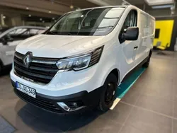 Arktisweiß Gebraucht 2024 Renault Trafic Van | 30.990 € (Fairer Preis)
