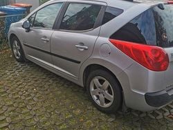 Silber Gebraucht 2009 Peugeot 207 Kombi | 2.550 € (Fairer Preis)