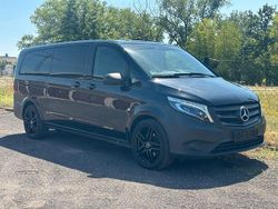 Obsidianschwarz Gebraucht 2022 Mercedes Vito Van / Kleinbus | 34.990 € (Guter Preis)