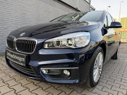 Blau Gebraucht 2014 BMW 218 Active Tourer Luxury Line Van / Kleinbus | 11.999 € (Fairer Preis)