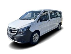 Weiss Gebraucht 2023 Mercedes Vito Van | 49.443 €